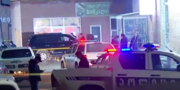 ცნობილია მუხრანში მოკლულების ვინაობა – “მკვლელი ფეხით გადაადგილდებოდა, ორივე მანქანაში ჩაცხრილა…”