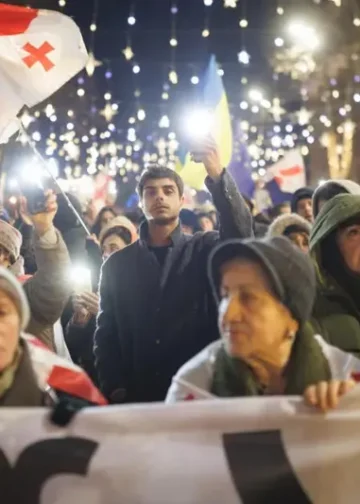„ჰუმან რაითს ვოთჩი“ საქართველოში საპროტესტო აქციებზე დაკავებების შესახებ მასალას აქვეყნებს