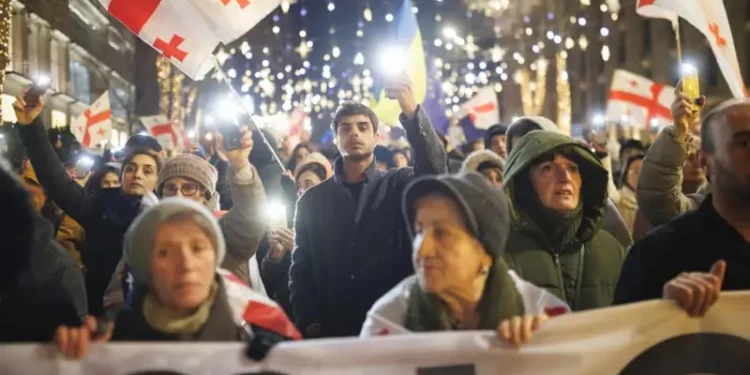 „ჰუმან რაითს ვოთჩი“ საქართველოში საპროტესტო აქციებზე დაკავებების შესახებ მასალას აქვეყნებს