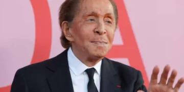 იტალიელი დიზაინერი ვალენტინო გარავანი გარდაიცვალა