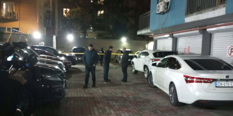 ბათუმში მეზობლებს შორის დაპირისპირებას სროლა მოყვა