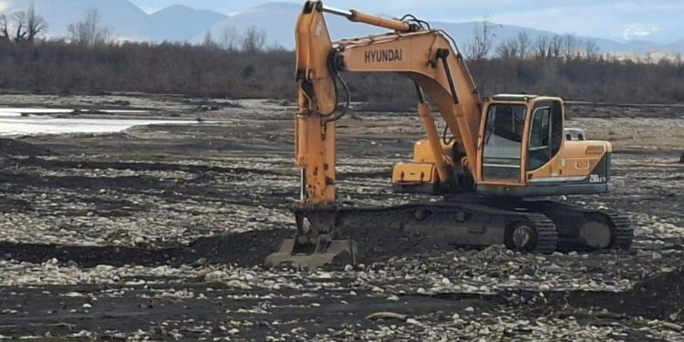 ოზურგეთში ქვიშა-ხრეშის უკანონო მოპოვების ფაქტები გამოავლინეს