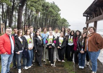 ციფრული ელჩები ხობსა და ფოთში: ახალგაზრდები მოქალაქეებს ონლაინ სერვისებს ასწავლიან