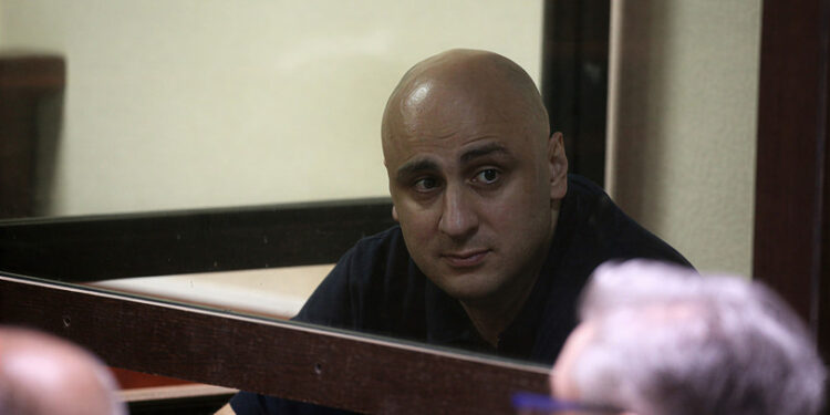 ადვოკატის ინფორმაციით, ნიკა მელიას “სასამართლოს შეურაცხყოფისთვის” ახალ ბრალს წაუყენებენ