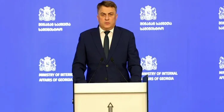 აღმოჩენილია კუსტარული ნარკოლაბორატორია, ნარკოტიკული საშუალების კულტივირებისთვის განკუთვნილი 3 სათბური და უპრეცედენტო რაოდენობის – 28 კილოგრამამდე „მეთადონი“