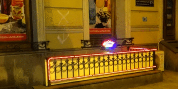 პროსტიტუციის ხელშეწყობისა და ადგილის გადაცემის ბრალდებით, ათი პირი დააკავეს – დაიხურა ათი ობიექტი