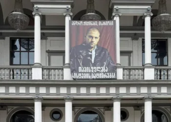 ვასო აბაშიძის სახელობის თეატრი კიდევ რამდენიმე მსახიობმა დატოვა