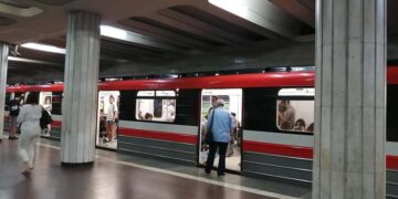 თბილისის მეტრო 21 მარტის ჩათვლით მგზავრებს 02:00 საათამდე მოემსახურება