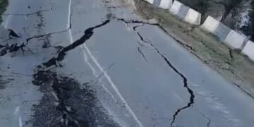 დაიმეწყრა ქუთაისი-ტყიბული-ამბროლაურის გზის მონაკვეთიც – რა ვითარებაა ტყიბულის სტიქიის ზონაში?