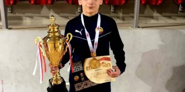 ოზურგეთელი ახალგაზრდა მოჭიდავე საქართველოს ჩემპიონი გახდა