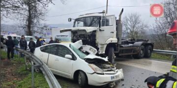 ავტოსაგზაო შემთხვევას 52 წლის ქალი პოლიციელი ემსხვერპლა