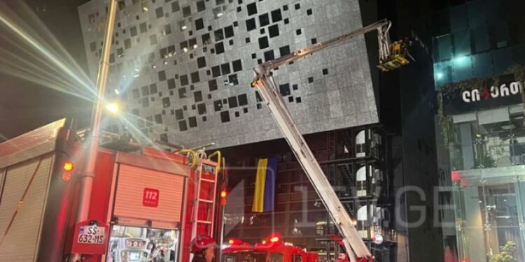 „ლიბერთი ბანკის“ სათაო ოფისის შენობაში ხანძარი იყო, ბანკი მომხდართან დაკავშირებით ინფორმაციას ავრცელებს