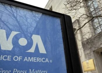 აშშ-ის სასამართლომ “ამერიკის ხმის” სრული დახურვა უკანონოდ ცნო და მთავრობას 1000 თანამშრომლის სამუშაოზე აღდგენა დაავალა
