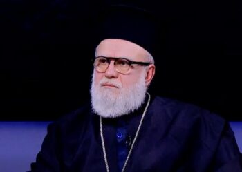 მთავარეპისკოპოსი ზენონი აცხადებს, რომ არის 2 ეპისკოპოსი, რომლებზეც ისურვებდა, რომ პატრიარქობის “ტვირთი აიღონ”