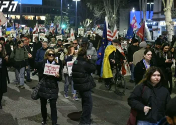 ფილარმონიიდან პარლამენტისკენ ლოზუნგით – „თავისუფლება სინდისის პატიმრებს“, საპროტესტო მარში იმართება