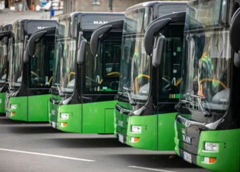 პატრიარქის დაკრძალვასთან დაკავშირებით, ორ დღეს თბილისის მუნიციპალური, საქალაქთაშორისო და სარკინიგზო ტრანსპორტი მგზავრებს უფასოდ მოემსახურება