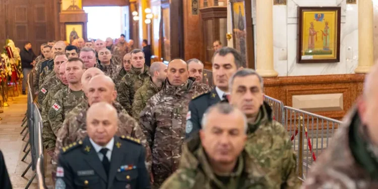 ჯარისკაცებმა ილია მეორის ხსოვნას პატივი მიაგეს