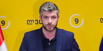 როცა პოლიტიკურ ბანერზე ფლომასტერით გაკეთებული წარწერის გამო, ქალ პოლიტიკოსს, ოთხი შვილის დედას, ე.წ. სასამართლო 1 წლითა და 6 თვით ციხეში უშვებს, ეს არ არის სამართალი – ირაკლი კუპრაძე