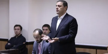 უნდა ჩამოერთვას ესპანეთის სახლი, რომლის ღირებულება მილიონზე მეტია, Land Rover-ის და Lexus-ის ავტომობილები, ოქროს ზოდები და მონეტა ….- პროკურორი რომეო მიქაუტაძეზე