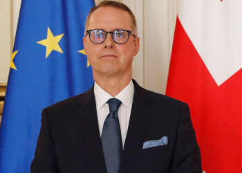 პეტერ ფიშერი: ვწუხვარ კათოლიკოს-პატრიარქის ილია მეორის ჯანმრთელობის მდგომარეობის გაუარესების გამო