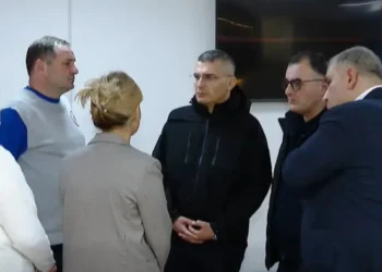 პატრიარქის ჯანმრთელობის მდგომარეობის გასაცნობად კლინიკაში ჯანდაცვის და უშიშროების მინისტრები იმყოფებოდნენ