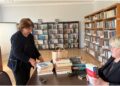 „პარვუს ჯგუფის“ თანამშრომლებმა შემოქმედის ბიბლიოთეკას საჩუქრად წიგნები გადასცეს