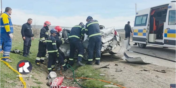 ვიდეო – ავტოსაგზაო შემთხვევას მსხვერპლი მოჰყვა რუსთავი -მარტყოფის დამაკავშირებელ გზაზე