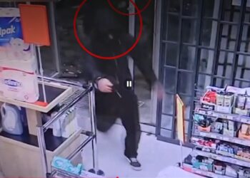 მაღაზიებიდან ₾6 000-მდე გაიტაცეს – ძარცვისთვის 20 წლის მამაკაცი დააკავეს [VIDEO]
