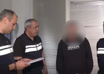 დააკავეს წარსულში ნასამართლევი პირი, რომელმაც კონფლიქტის ნიადაგზე ცეცხლსასროლი იარაღით კაცი დაჭრა