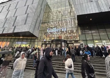 სავაჭრო ცენტრ „გალერია თბილისში“ ევაკუაცია გამოცხადდა