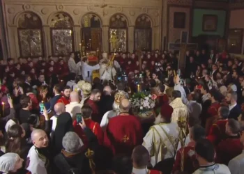 სიონის საპატრიარქო ტაძარში სააღდგომო ლიტურგია მიმდინარეობს