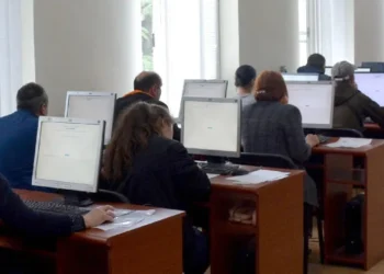 რა შეიცვალა მასწავლებლებისა და მასწავლებლობის მსურველების გამოცდებში