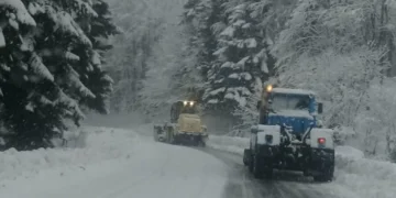 ინტენსიური თოვის გამო, საავტომობილო გზების გარკვეულ მონაკვეთებზე შეზღუდვებია