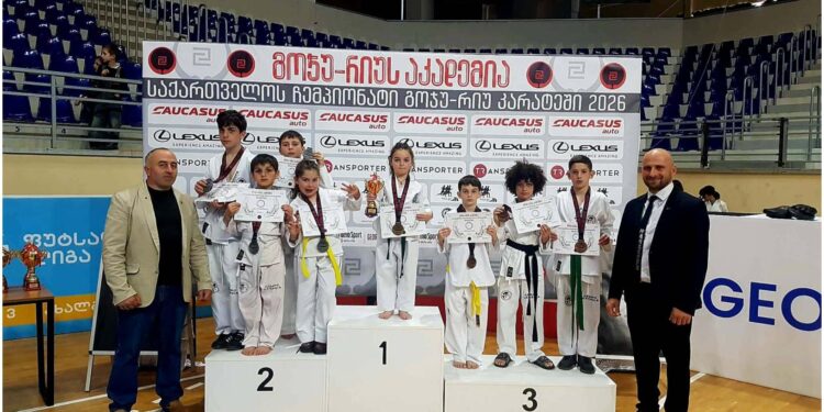 8 მედალი საქართველოს ჩემპიონატზე – ოზურგეთელი სპორტსმენების წარმატება