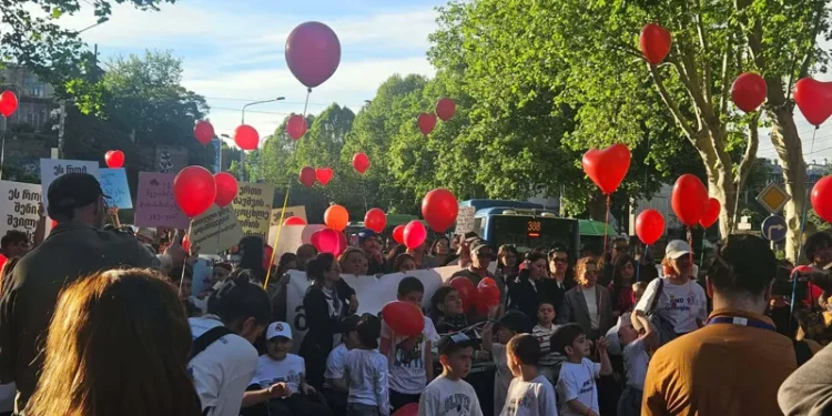დიუშენის კუნთოვანი დისტროფიის მქონე ბავშვების დასახმარებლად უკვე მილიონი ლარი შეგროვდა